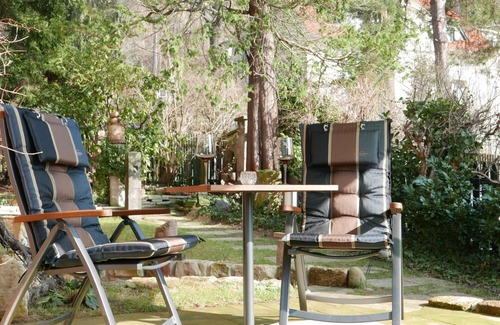 Hosterwitz Apartment | Vacation apartment "Am Zuckerhut" with sun terrace