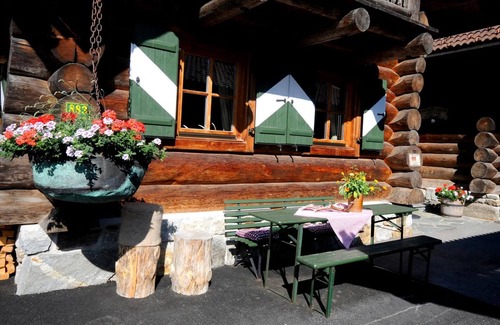 Mayrhofen Apartment | Vacation apartment/apartment for 7 guests with 90m² in Mayrhofen (269207)