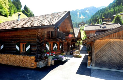 Mayrhofen Apartment | Vacation apartment/apartment for 7 guests with 90m² in Mayrhofen (269207)