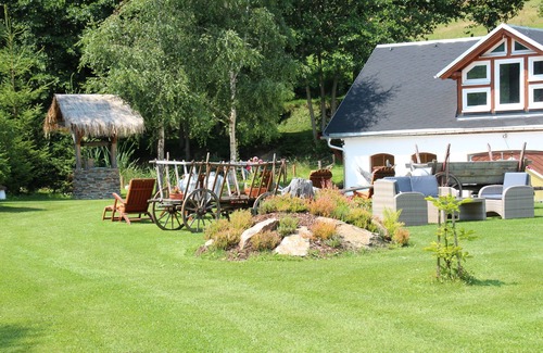 Sehmatal Apartment | Vacation apartment/apartment for 8 guests with 160m² in Sehmatal (143618)