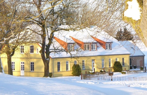 Gingst Apartment | Vacation apartment/apartment for 4 guests with 86m² in Gingst (117028)