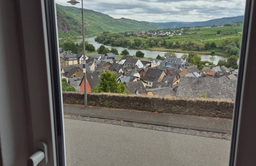 Uerzig Apartment | Vacation apartment/apartment for 4 guests with 60m² in Ürzig (297673)
