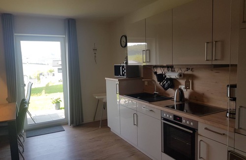 Heringhausen Condo | Vacation apartment by the lake & in the mountains with sauna