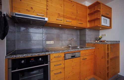 Gunzenhausen Apartment | Vacation apartment for families with play facilities and nature