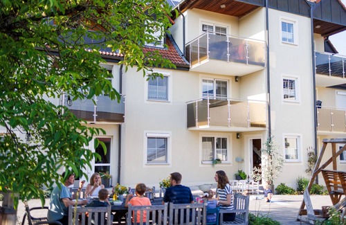 Gunzenhausen Apartment | Vacation apartment for families with play facilities and nature