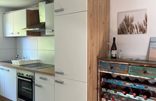 Hohenkirchen Apartment | Vacation apartment Baltic Sea - 120 square meters, with large garden, near Wismar & beach (5km)