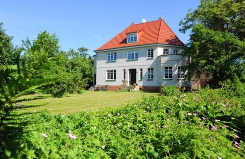 Bellin Apartment | Vacation apartment Seepferd - Villa Seefeld