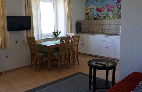 Nehmten Apartment | Vacation apartment directly on the Großer Plöner See