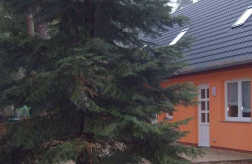 Guestrow Apartment | Vacation apartment Eichhörnchen - Holiday home Jägerswalde