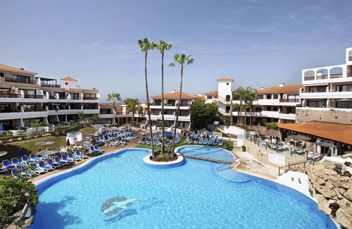 San Miguel de Abona Apartment | Vacation Apartment 'Golf and Sunset' with Sea View, Wi-Fi and Air Conditioning