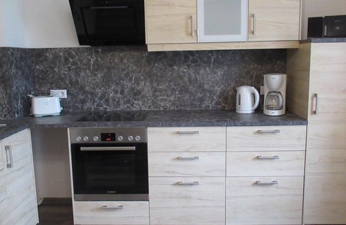 Barenfels Apartment | Vacation apartment "Haus Waldeck" - apartment/flat, shower, WC
