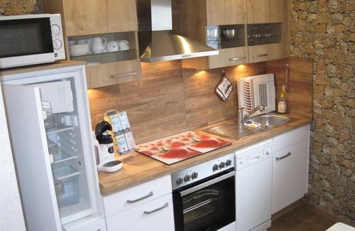 Alken Apartment | Vacation apartment "Hof" - B&U Fewo Scherhag