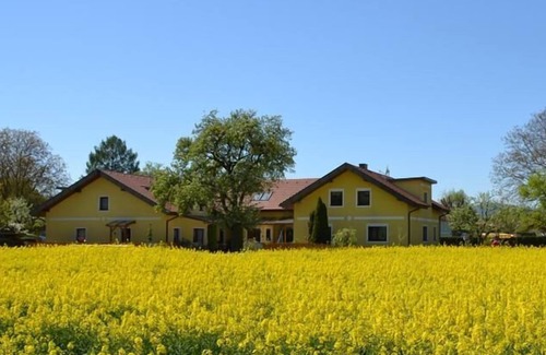 Sarling Apartment | Vacation apartment in a cozy ambience and quiet location