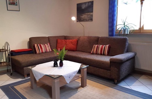 Rinnthal Apartment | Vacation apartment I with access to the garden - Ferienwohnungen Röller