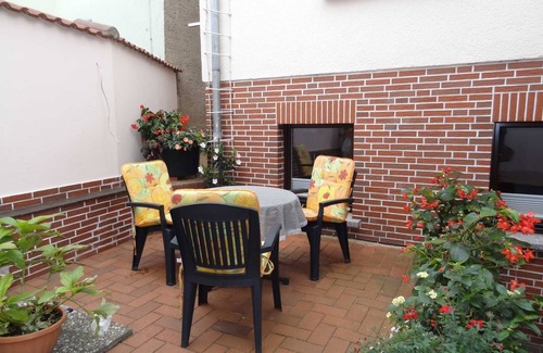 Mecklenburgische Kleinseenplatte Apartment | Vacation apartment (in the house - separate entrance - basement) - 2 vacation apartments