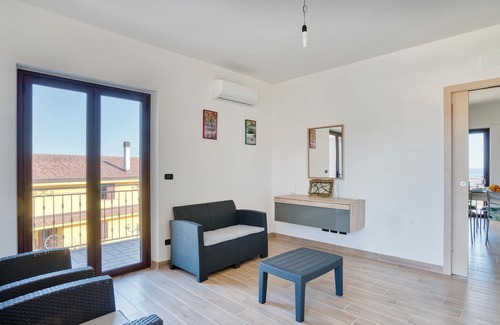 Badolato Apartment | Vacation apartment in a villa in a residential area in Badolato, in the province of Catanzaro.