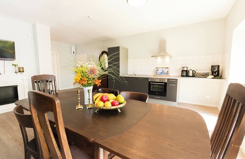 Oberhavel Condo | Vacation apartment "Nostalgie" near the lake and in absolute peace and quiet. Dogs welcome.