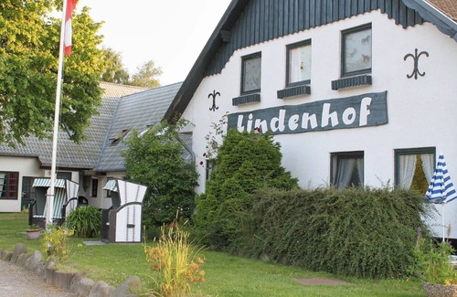 Steinberg Apartment | Vacation apartment Ostseebrise in Landhaus Habernis - Lindenhof
