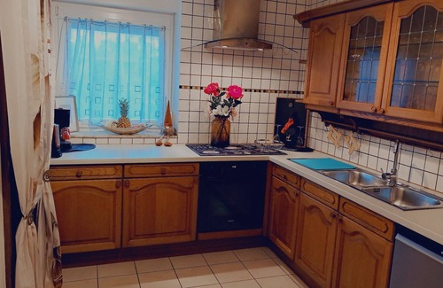Volkach Apartment | Vacation apartment "Zoe" with balcony in a central location in Volkach