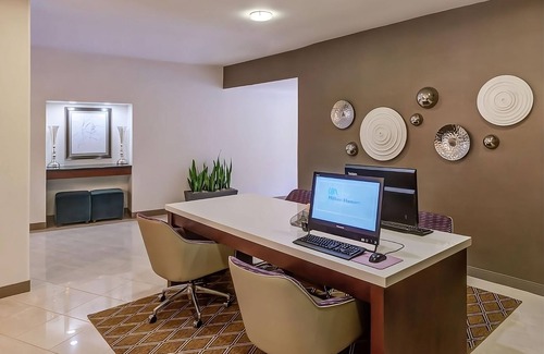 Buford Highway House | Vacation At its Finest, Modern Elegance in Downtown Atlanta! Free Parking, Pool!