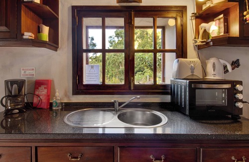 Sao Vicente Ski Chalet | Vacation Chalet "The Perfect Cottage" with Mountain View & Wi-Fi
