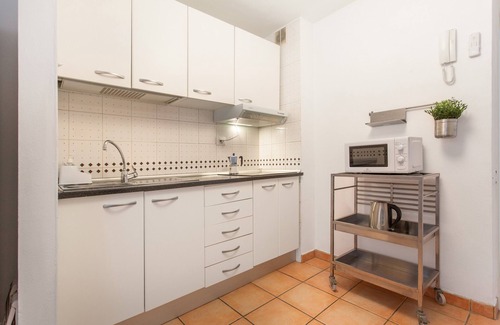 Corralejo Apartment | Vacation 'Chill Life Corralejo Centre' with Balcony and Wi-Fi