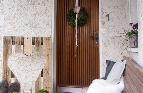Steinwand House | Vacation cottage Ziegelhof