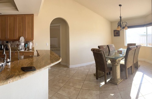 Warm Mineral Springs House | Vacation Cute house walking distance to Warm Mineral Springs