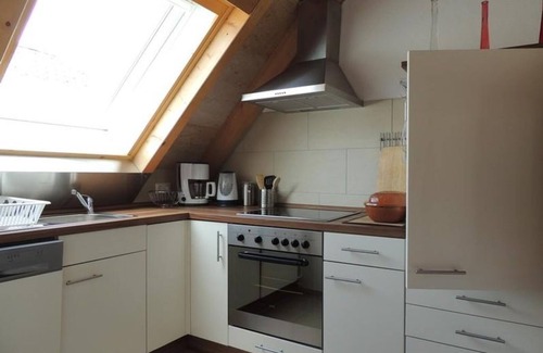 Schweigen-Rechtenbach Bed & Breakfast | Vacation apartment I, shower and bath, WC, non-smoking - vacation apartment/guest house