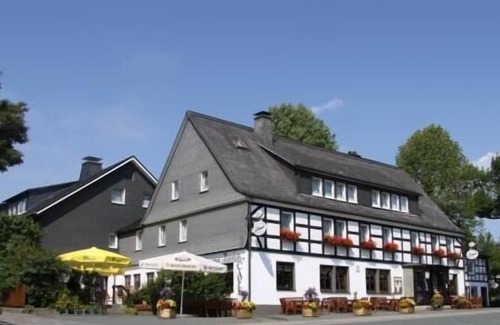 Langewiese Apartment | Vacation home in the immediate vicinity of the ski areas