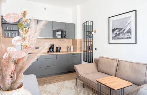 Warnemuende Apartment | Vacation directly on the historic Alter Strom