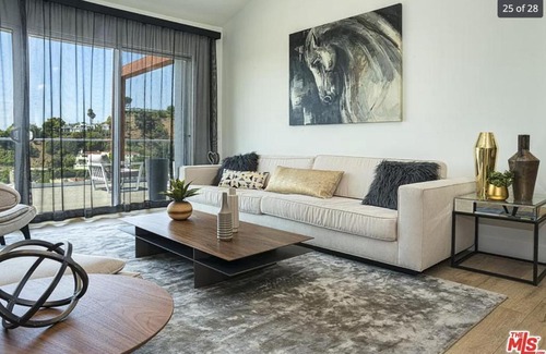 Hollywood Hills West Villa | Vacation Dream Villa with Stunning Views over LA