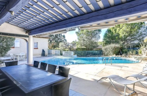 La Bouverie House | Vacation home Chopin by Interhome