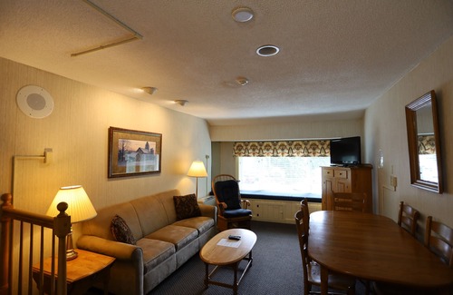 Waterville Valley Condo | Vacation Getaway at Inns of Waterville Valley (307)