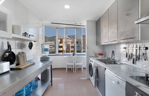 Los Cristianos Apartment | Vacation 'Graciosa' with Sea View, Private Terrace and Wi-Fi