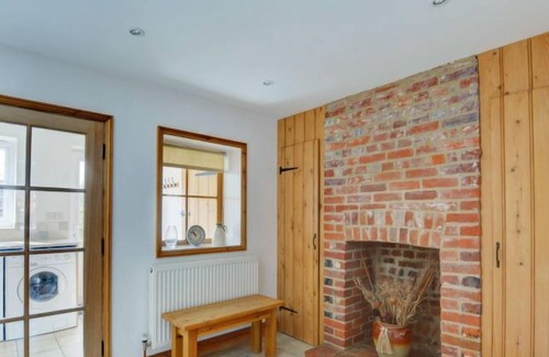 East Rudham House | Vacation home 18 The Green in Fakenham - 5 persons, 3 bedrooms