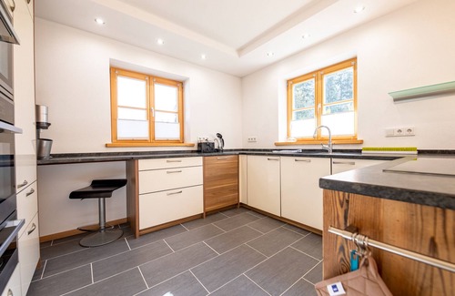 Muhldorfl House | Vacation home "Am Josefibrunnen" in Farchant