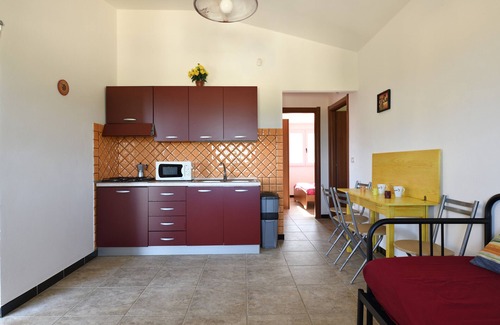 Tertenia House | Vacation Home 'Appartamento Sole 1' with Sea View, Garden