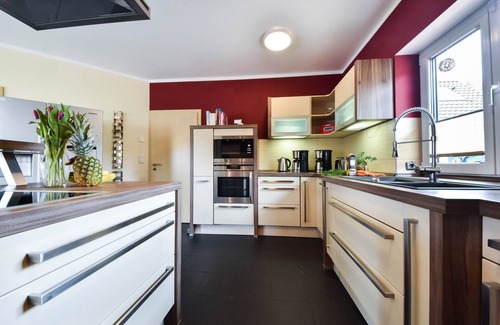 Benz House | Vacation home Benzer Höh - vacation for the whole family with playground & sauna