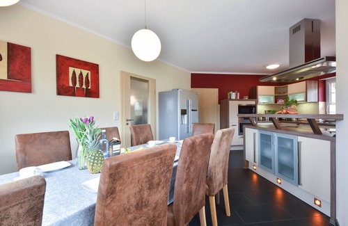 Benz House | Vacation home Benzer Höh - vacation for the whole family with playground & sauna