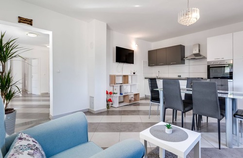 Pridraga House | Vacation home Branka by Interhome