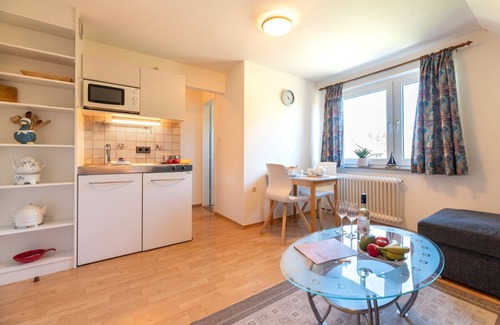 Oldsum Apartment | Vacation home Broders - Holiday apartment jetj wening