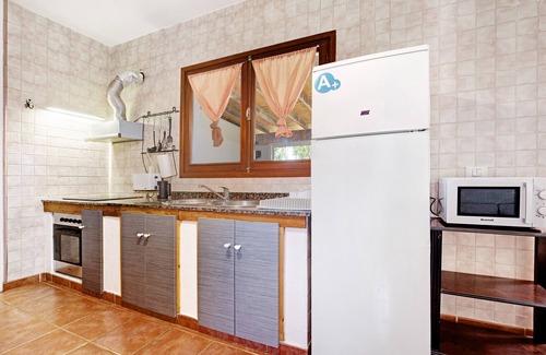 Triquivijate House | Vacation Home "Casa Los Guaydiles 2" with Mountain View & Shared Garden