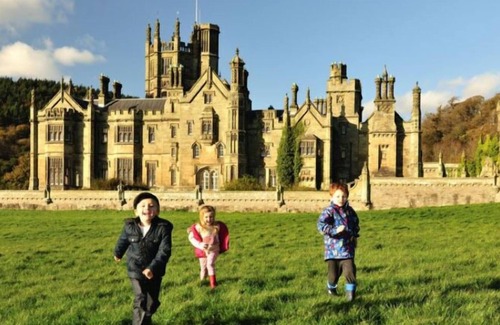 Margam House | Vacation home Cilybebyll in Swansea - 6 persons, 4 bedrooms