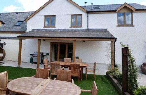 Brecon House | Vacation home Crai in Brecon - 8 persons, 4 bedrooms