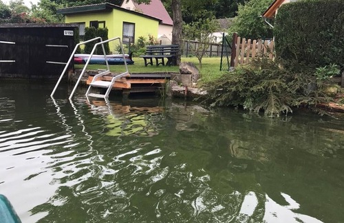 Hohenlychen House | Vacation home directly on the city lake