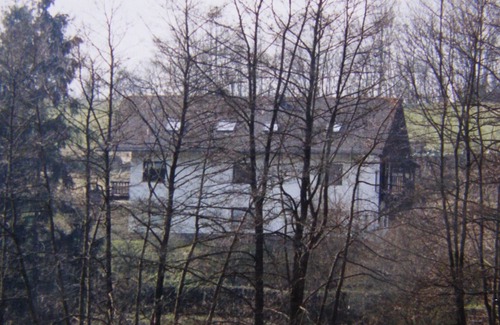 Lasel House | Vacation home EIFEL. Nimstal. Quietly situated in the valley. Directly adjacent to the forest.