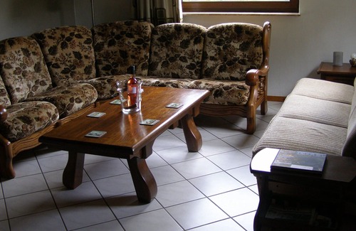 Lasel House | Vacation home EIFEL. Nimstal. Quietly situated in the valley. Directly adjacent to the forest.