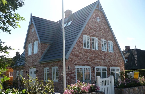 Oldsum House | Vacation home for 6 guests with 150m² in Oldsum (109337)