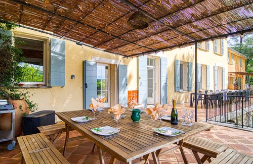 Besse-sur-Issole House | Vacation home Le Mas by Interhome